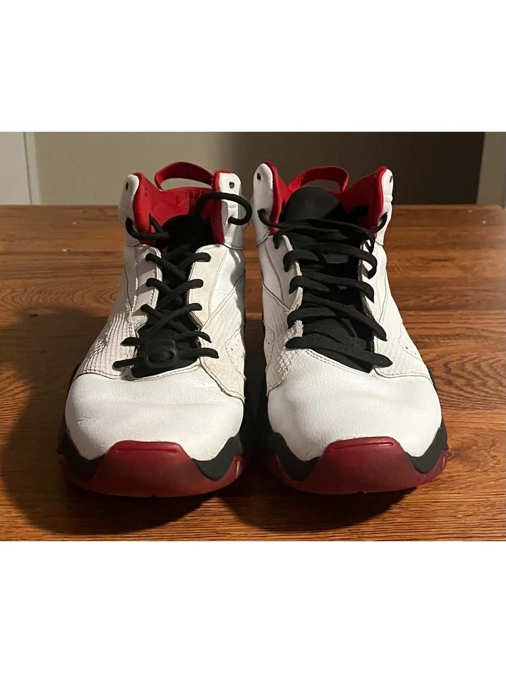 Jordan Lift Off White Gym Red Basketball Shoes Size US 10